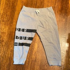 Under armour large sweat pants capris